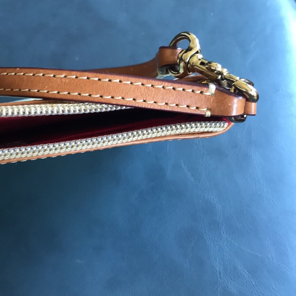 Dooney & Bourke Clutch purse - Picture 5 of 6